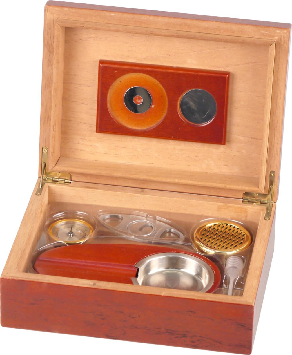 Rosewood Humidor Set